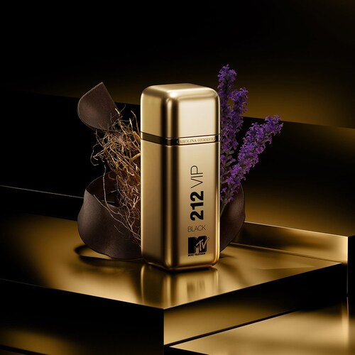 Eau de Parfum Carolina Herrera 212 Vip Black X Mtv 100 Ml para Hombre