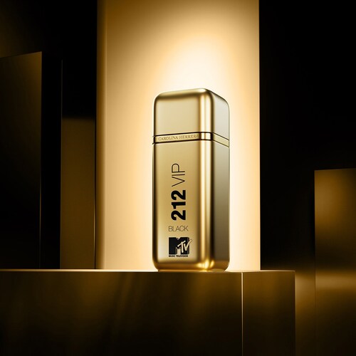 Eau de Parfum Carolina Herrera 212 Vip Black X Mtv 100 Ml para Hombre
