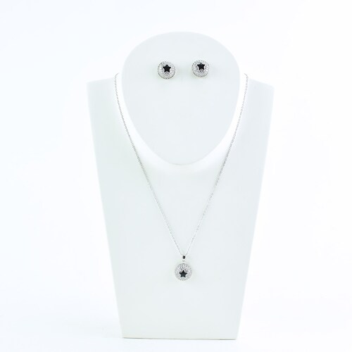 Set de Collar Y Aretes de Estrella Negra Lulu