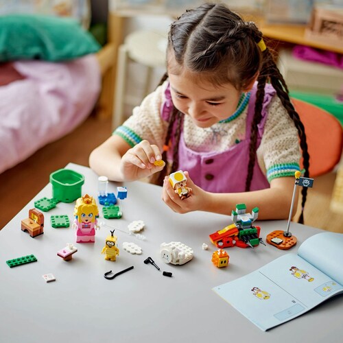 Super Mario Aventuras Interactivas con  Peach 71441 Lego