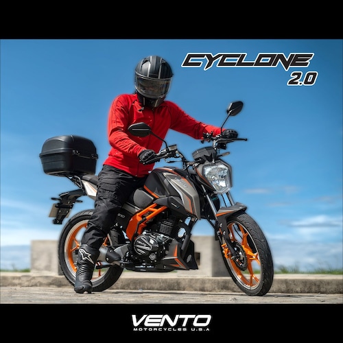 Motocicleta Vento Cyclone 210 Gris 2025