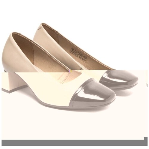 Zapatilla con Puntera de Charol para Mujer Flexi