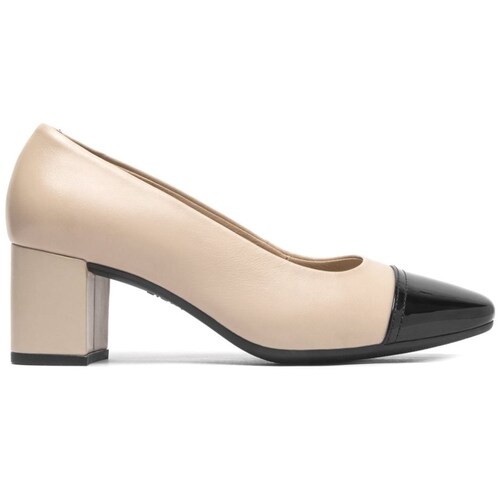 Zapatilla con Puntera de Charol para Mujer Flexi