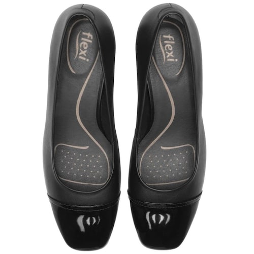 Zapatilla con Puntera de Charol para Mujer Flexi