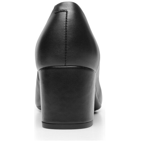 Zapatilla con Puntera de Charol para Mujer Flexi