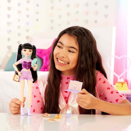 Barbie Dream Besties Muñeca Renee Mattel