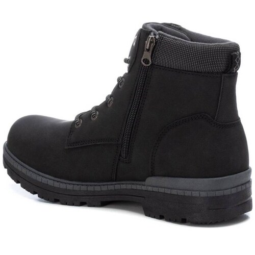 Bota Diseño Liso con Agujetas para Hombre Xti