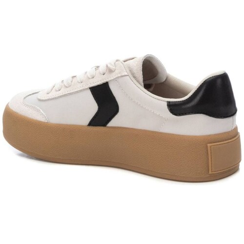 Tenis Casual Suela de Goma para Mujer Xti