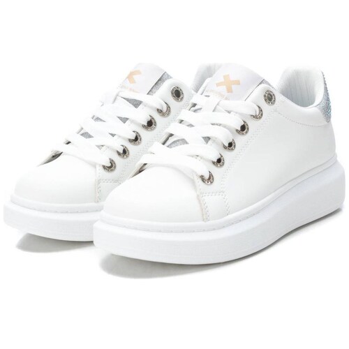 Tenis Casual con Plataforma para Mujer Xti