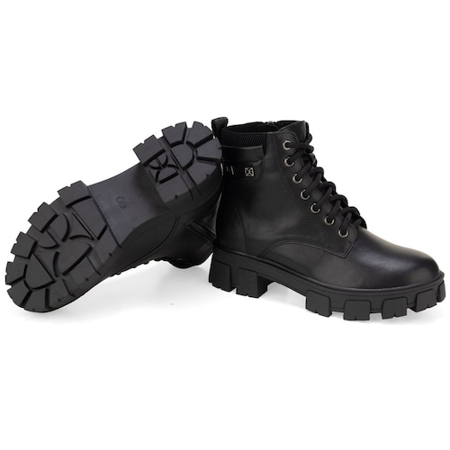 Bota con Suela Dentada para Mujer Cloe