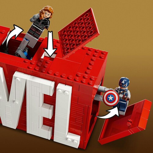 Super Héroes Logotipo Marvel Y Minifiguras Lego