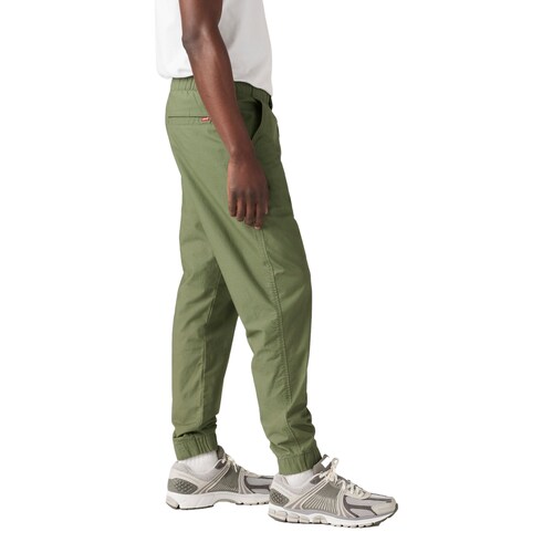 Jogger Chino Tapered Fit Levi's para Hombre Universitario