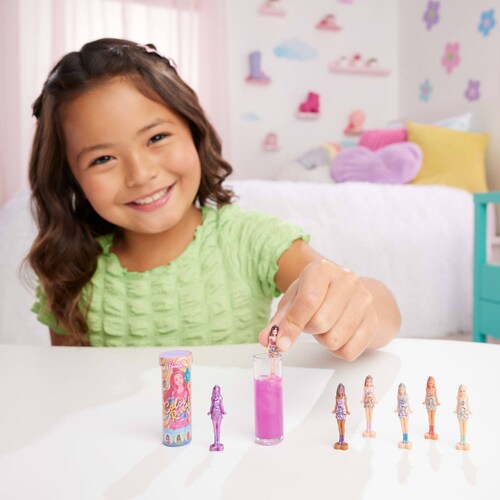 Barbie Mini Barbieland Muñeca Color Reveal Sorpresa