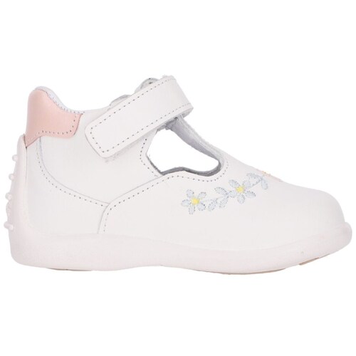 Zapato con Aplicación Floral Andanenes para Niña