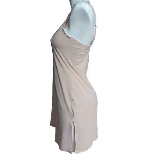 Fondo Vestido Tela Ligera Dolce Moda para Mujer