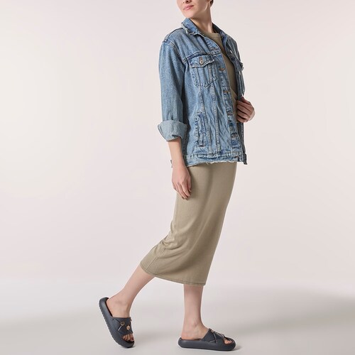 Sandalia G By Guess con Aplicaciones para Mujer