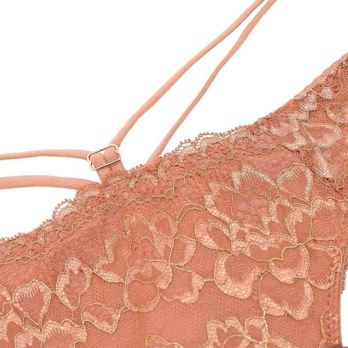 Tanga de Encaje Couture