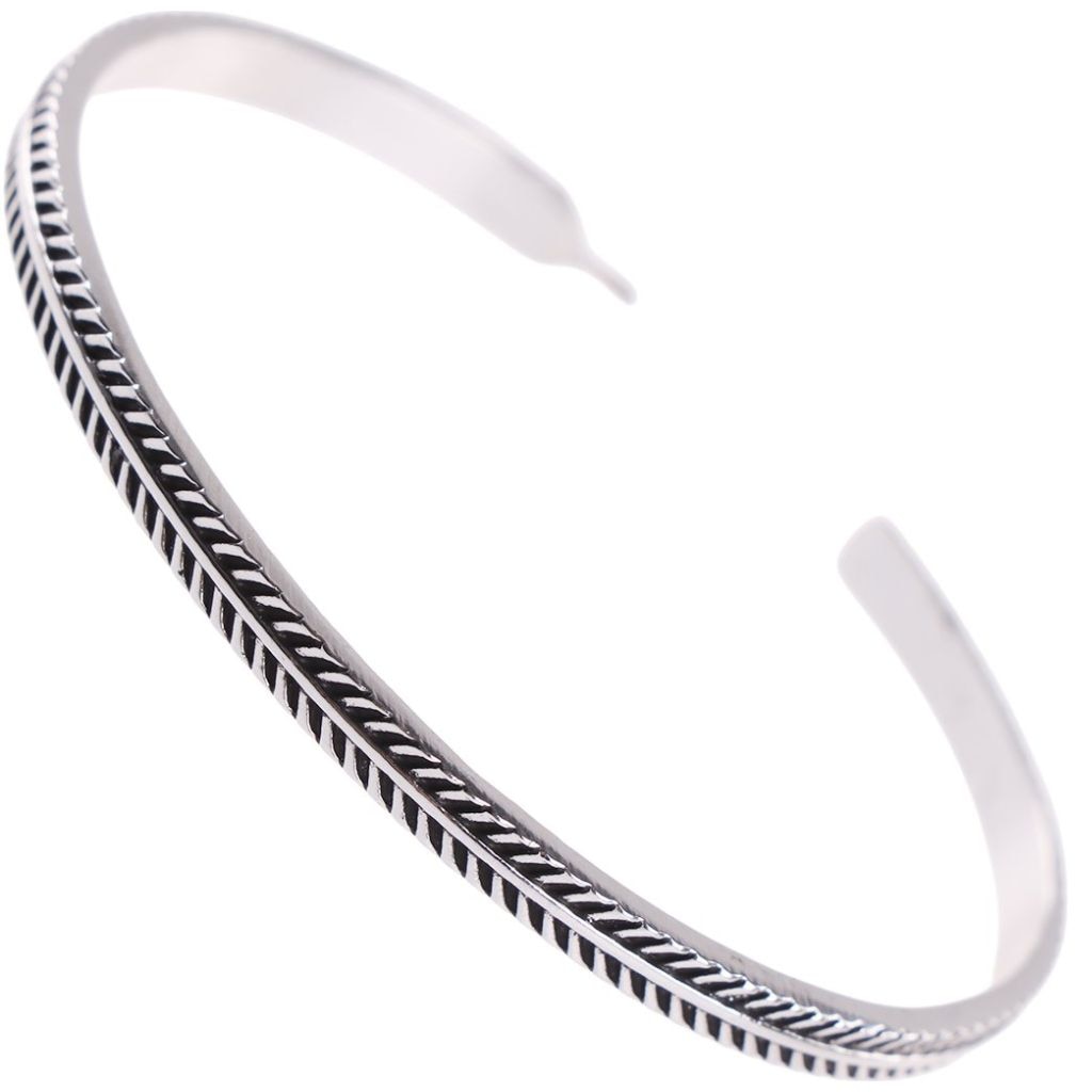 Brazalete Hombre Level 26 Plateado Diseño Gravado Moda