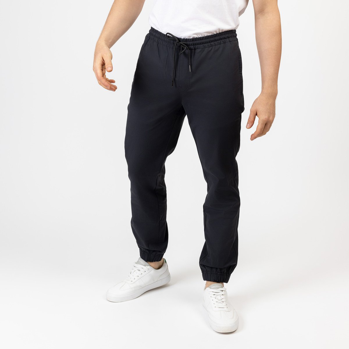 Jogger Regular Fit Nautica Negro para Hombre