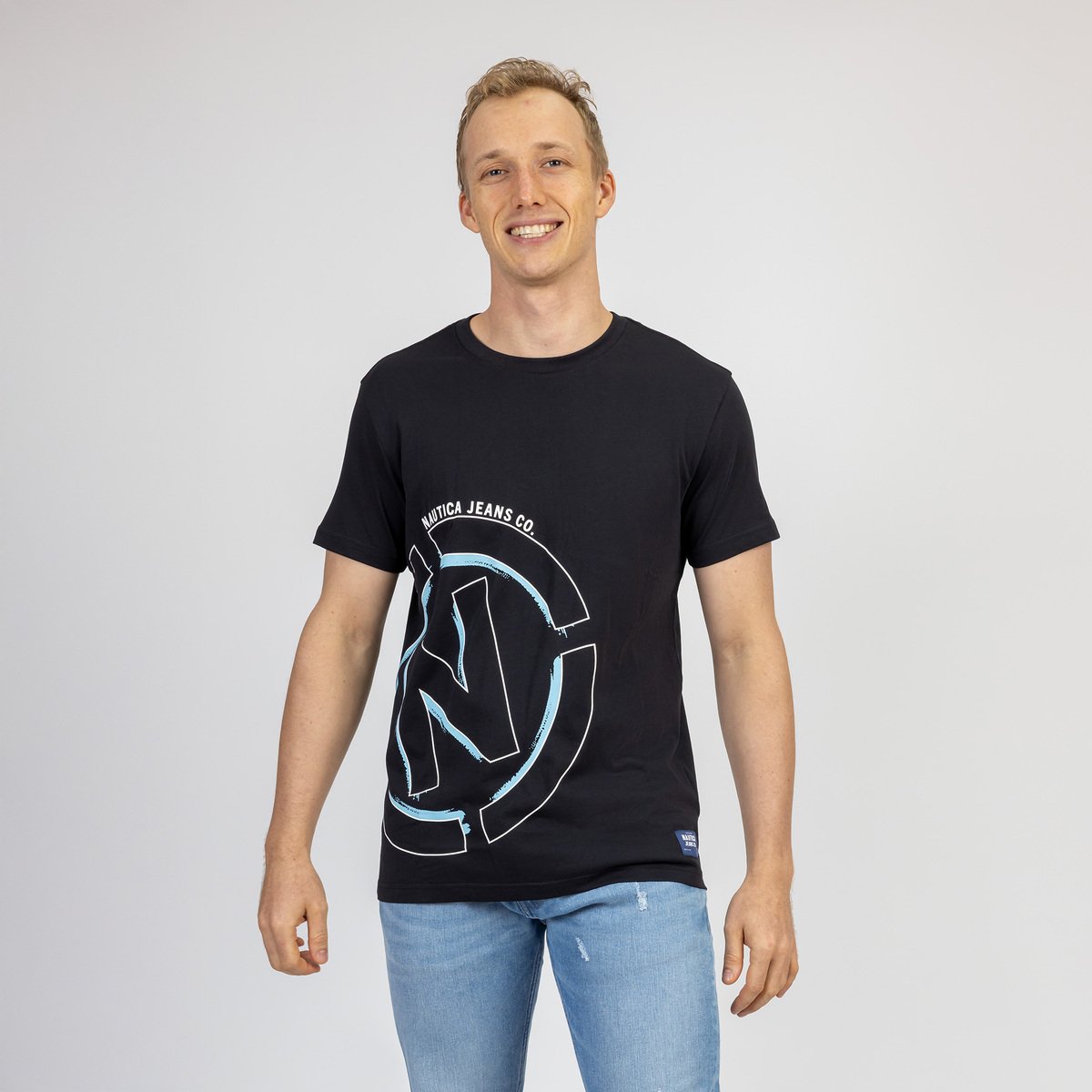 Playera Regular Fit con Diseño Nautica Negro Manga Corta Cuello Redondo para Hombre