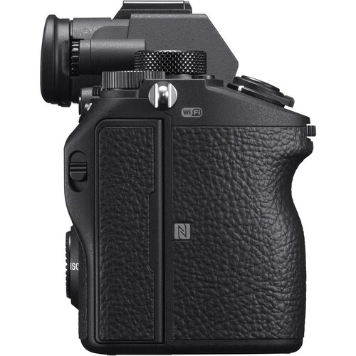 SONY ALPHA A7 III (ILCE7M3) CUERPO