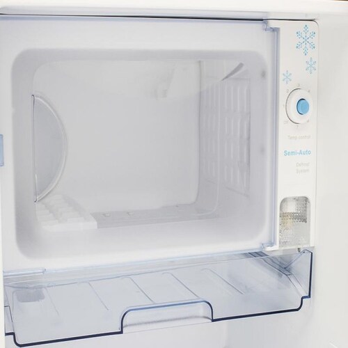 Refrigerador 7 Pies Color Negro Marca Hisense