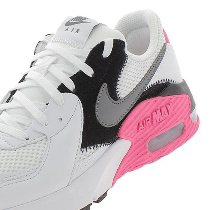 Nike air max mujer hotsell blancas puestas