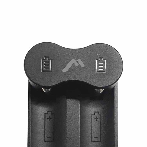Cargador De BaterÃ­as Con Cable Usb Mc-208