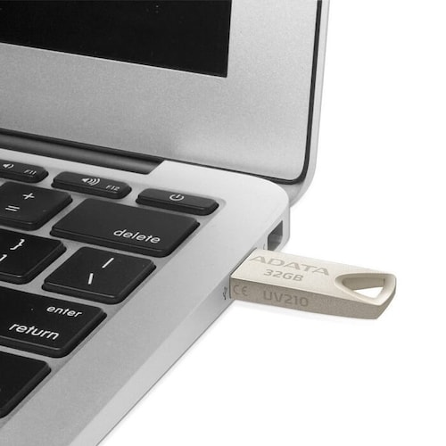 Memoria Flash USB Adata UV210 32 GB Metalica AUV210-32G-RGD