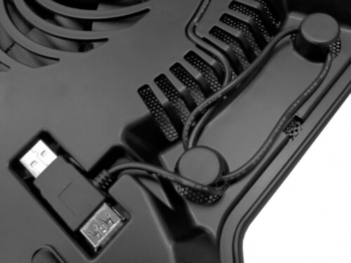 Base Cooler Master NotePal X-Slim Con Ventilador Para Laptop De 9" a 17" R9-NBC-XSLI-GP