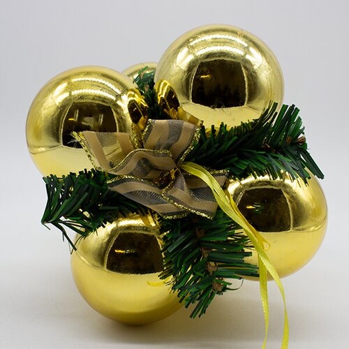Adorno Navideño Racimo De Uvas Doradas Esferas Plástico Resistente