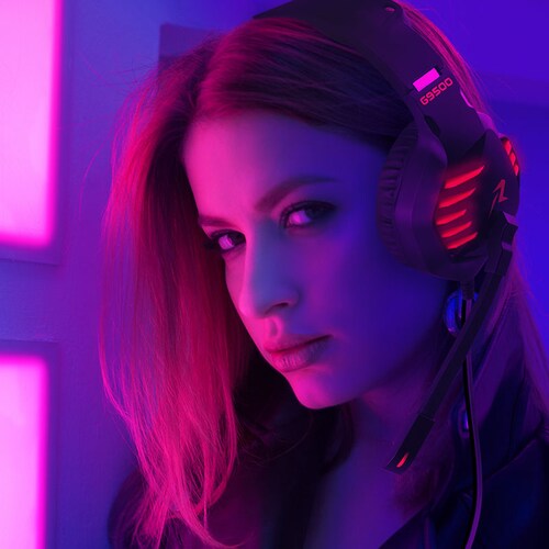 Redlemon Audífonos Gamer con Sonido HD 360 y Luz LED, Micrófono Flexible, Cable Auxiliar 3.5 mm, Control de Audio, Cable de Nylon Trenzado Ultra Resistente de 2m, Compatibilidad Universal, Mod. G9500