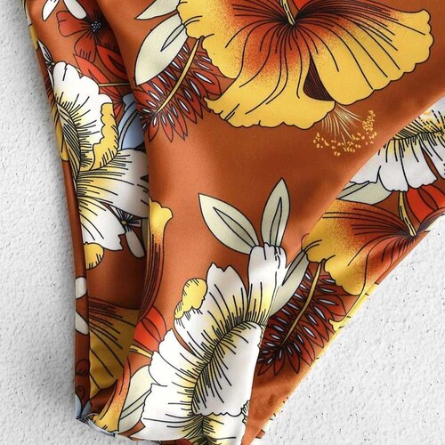 Sexy Bikini 2 Piezas Strapless Floreado Con Tanga Brasileña