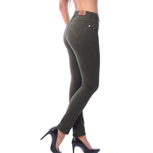 Pantalón De Moda Dayana 556 Pomp! Gabardina Levanta Pompa