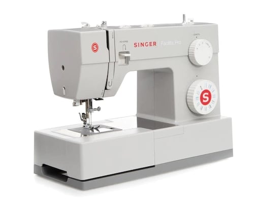 MAQUINA SINGER FACILITA PRO 4423 23 PUNTADAS.