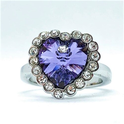 Anillo Cristal Swarovski Corazón Morado Baño Rodio Farcelli Jewelry INCLUYE CAJA PARA REGALO