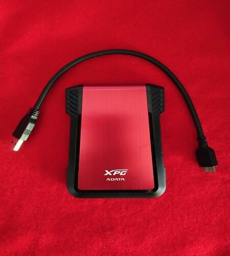 Gabinete Carcasa Disco Duro Solido Sata3 Hdd Ssd Pc Mac Rojo USB Lap Externo Fotos Videos Respaldo