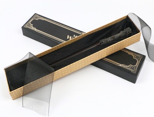 Varitas Harry Potter Con Estuche + Sticker Platinum + Ticket