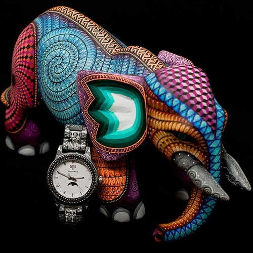 Reloj Alebrije by Tonas Wood Unisex Color Gris Balancá