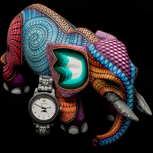 Reloj Alebrije by Tonas Wood Unisex Color Gris Balancá
