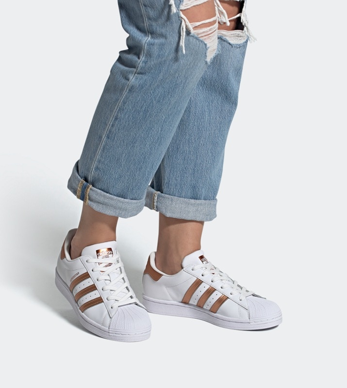 Adidas superstar 2024 blanco con dorado