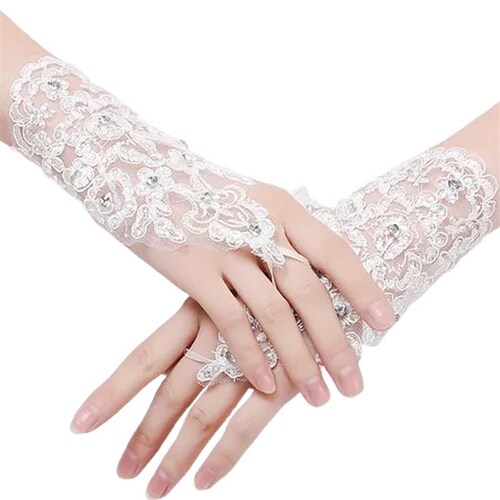 Guantes Primera Comunión Princesa Blancos Encaje Gala