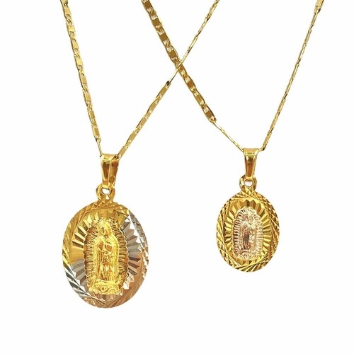 Duo de medallas ideal para mama e hija, lupita diamantada en tres colores y medalla diamantada con imagen de Lupita chapeada en rosa, en chapa de 24k - Mancini Joyas