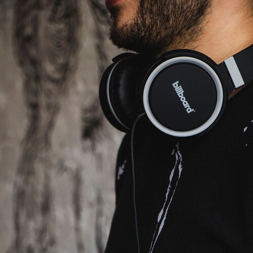 Audífono Over Ear con Micrófono Extra Bass Billboard Negro