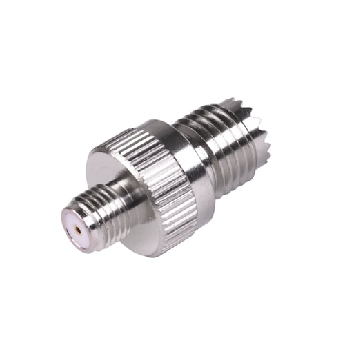 Adaptador en Línea de Conector MiniUHF Hembra a SMA Hembra, Níquel/ Oro/ Teflón.