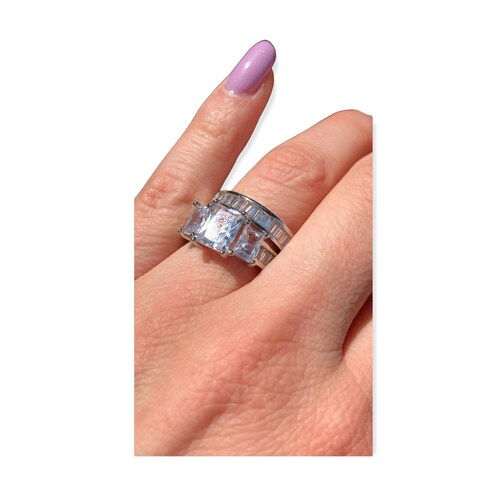 Juego de Anillo y Churumbela Trío de Zirconias Cúbicas Amour Plata.