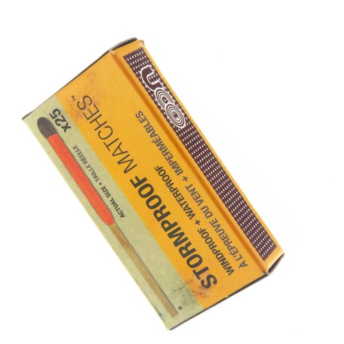 UCO00019 Uco Cerillos Para Caming A Prueba De Tormentas