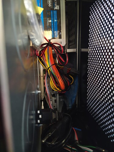 Gabinete ACTECK BERN TD510 Slimline PC Micro-ATX Negro 500W PC ENSAMBLE NEGRO METAL AUDIO PLACA