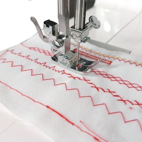 Maquina Coser Mecanica 66 Puntadas Longitud y Ancho de Puntada Ajustable Luz Led Ojal 4 Pasos