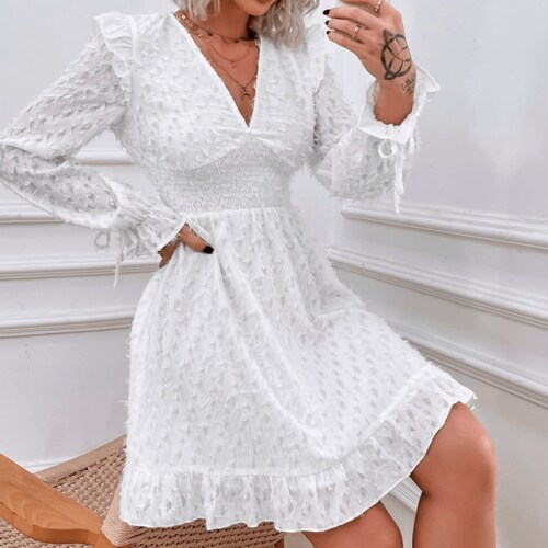 Vestido De Manga Con Volante De Cintura Fruncido Bajo De Peluche Talla M